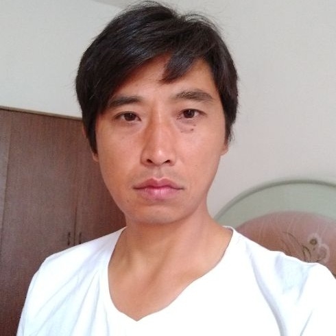 莞尔一笑的第一张照片--驻马店相亲服务中心