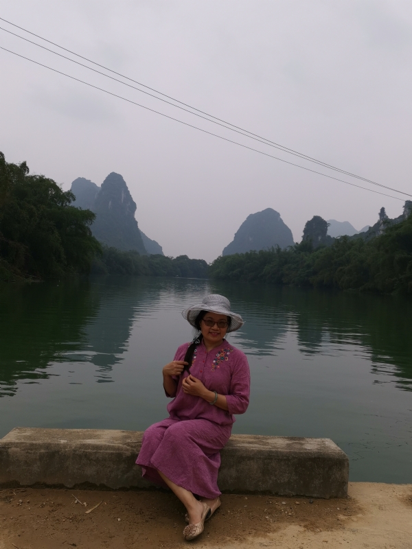 银子姐姐的第一张照片--驻马店相亲服务中心