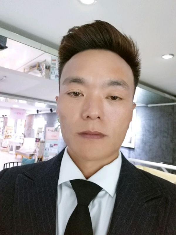 醉酒的蝴蝶的第一张照片--驻马店相亲服务中心