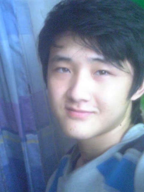 孙伟伟的第二张照片--驻马店相亲服务中心