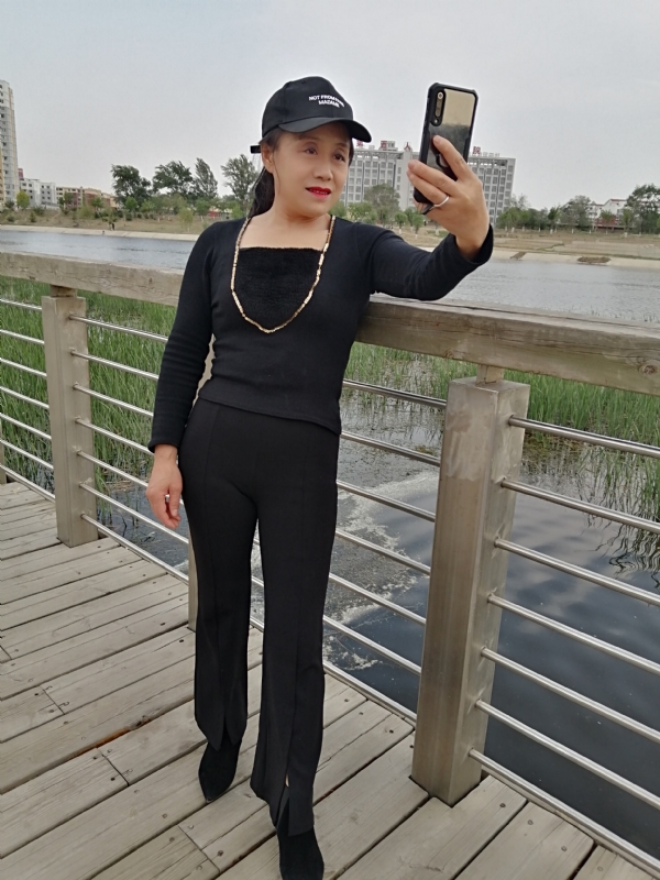 阳光你好的第四张照片--驻马店相亲服务中心