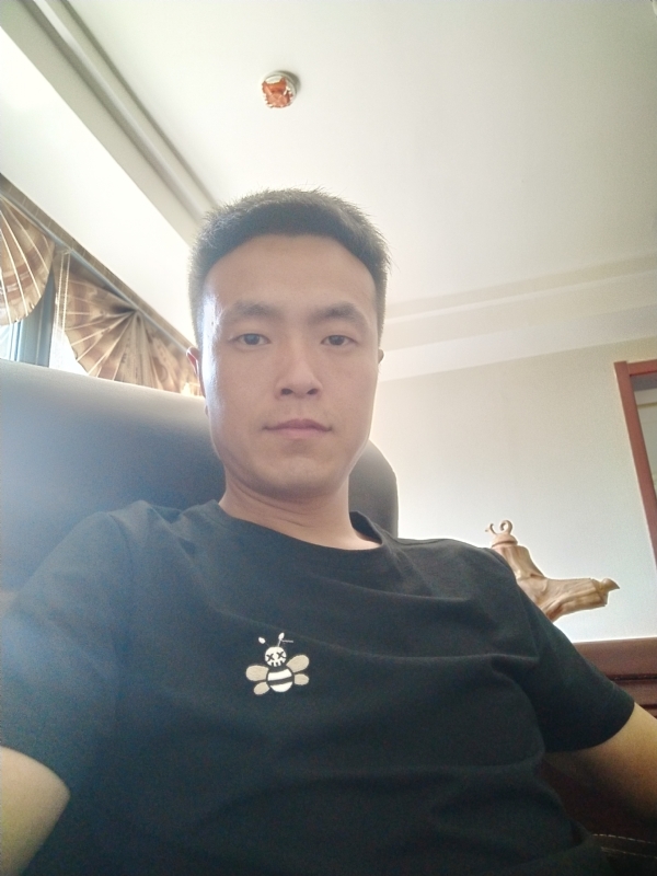 董星星的第一张照片--驻马店相亲服务中心