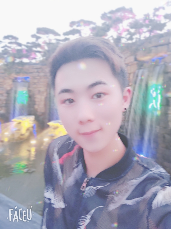 迷軍的第二张照片--驻马店相亲服务中心