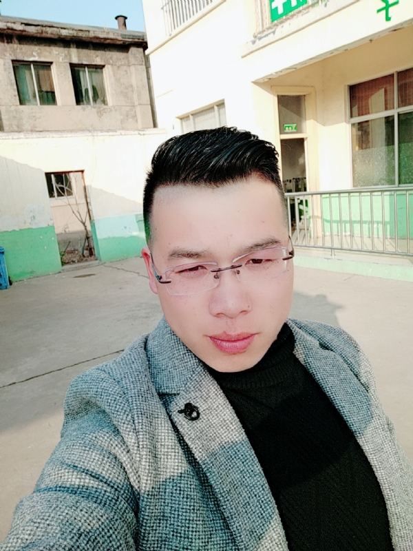 舍得的第一张照片--驻马店相亲服务中心