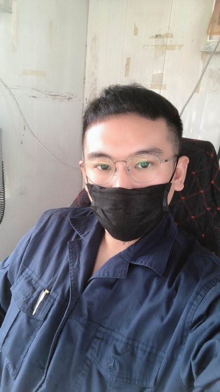 紫色天蝎的第三张照片--驻马店相亲服务中心