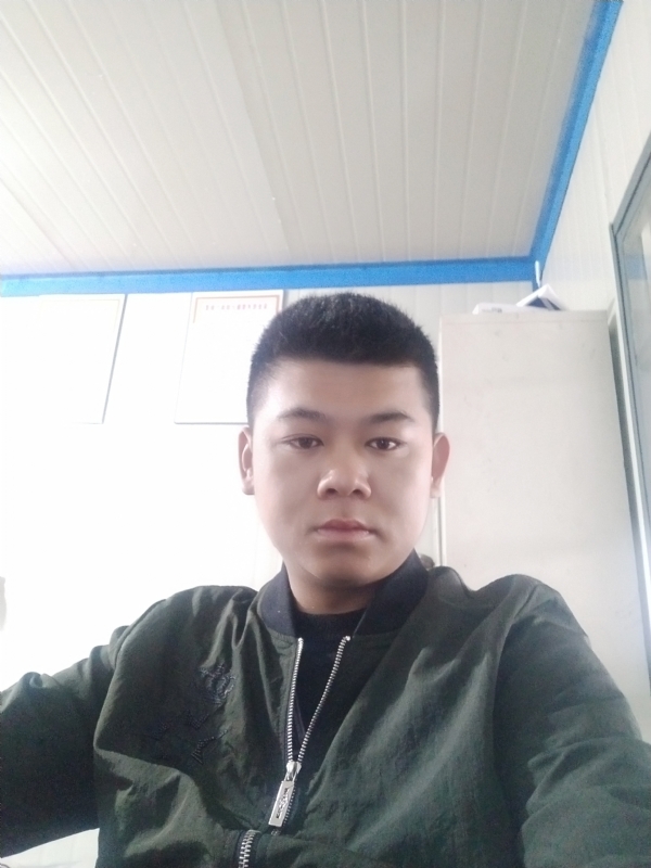 少校的第一张照片--驻马店相亲服务中心