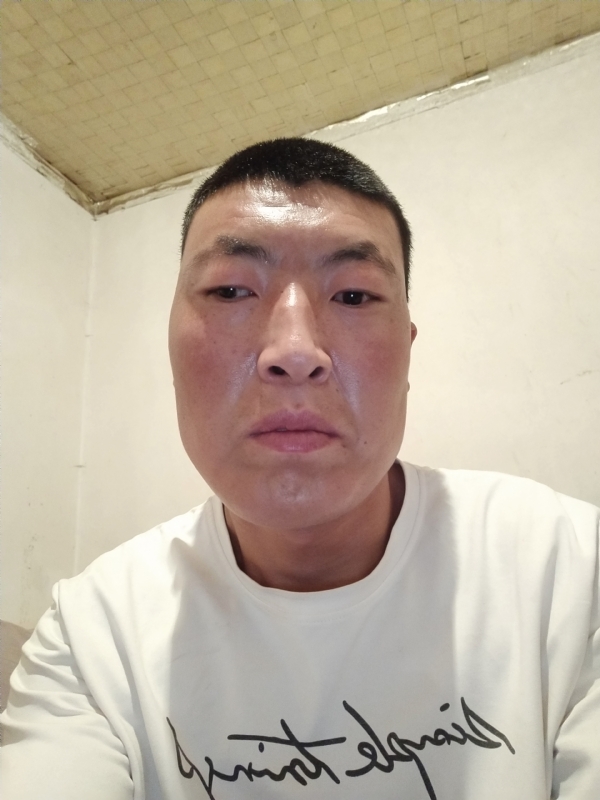 只为遇见你的第一张照片--驻马店相亲服务中心