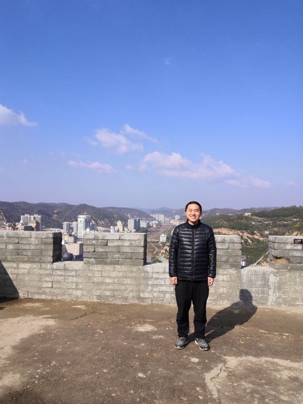 人间不值得的第一张照片--驻马店相亲服务中心