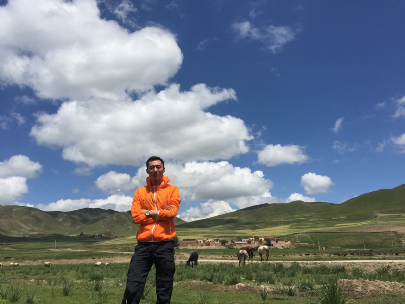 等雨的第一张照片--驻马店相亲服务中心