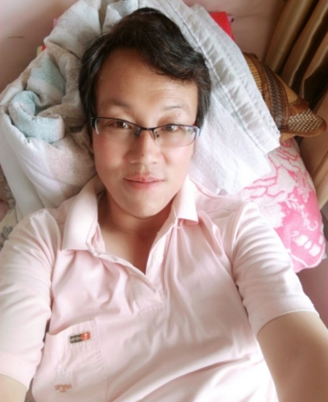 一吻天荒的第一张照片--驻马店相亲服务中心