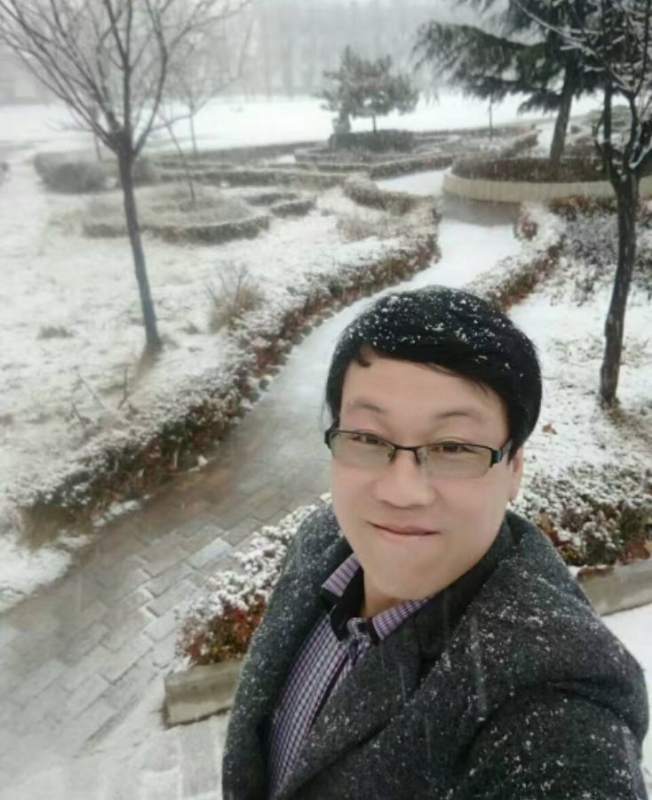 一吻天荒的第二张照片--驻马店相亲服务中心