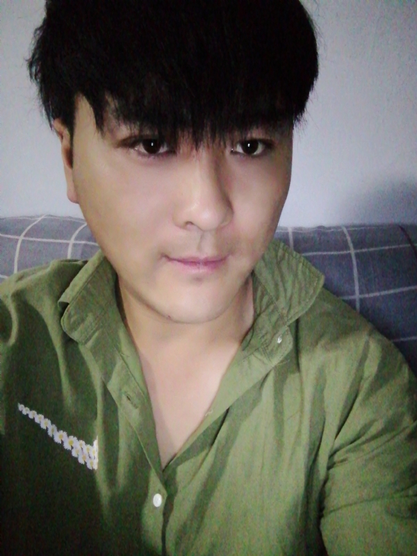 舍不得的第一张照片--驻马店相亲服务中心