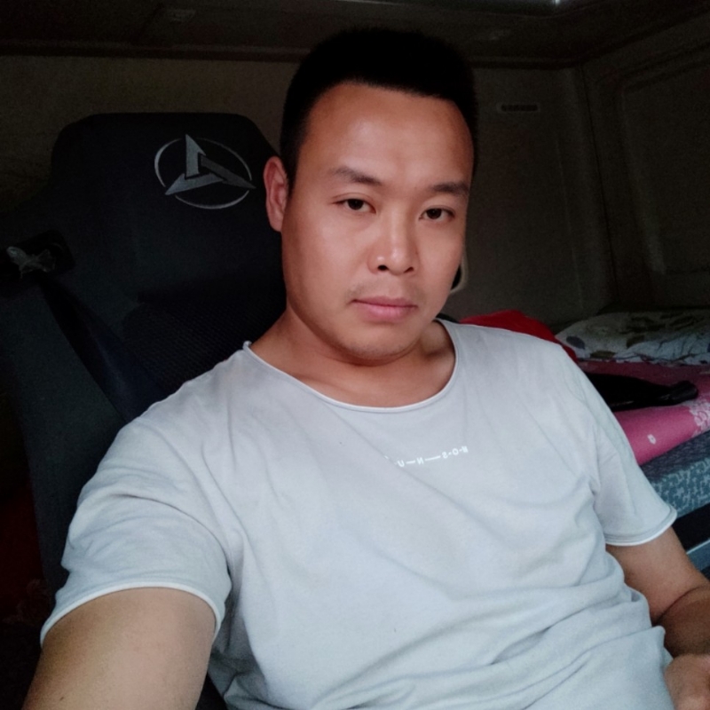 默默的第二张照片--驻马店相亲服务中心