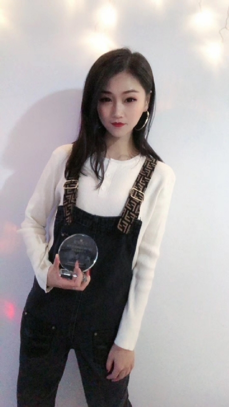 迷人的小璐的第一张照片--驻马店相亲服务中心