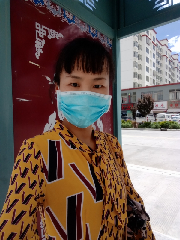 月儿的第二张照片--驻马店相亲服务中心