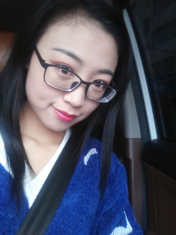 潇湘薇薇的第二张照片--驻马店相亲服务中心