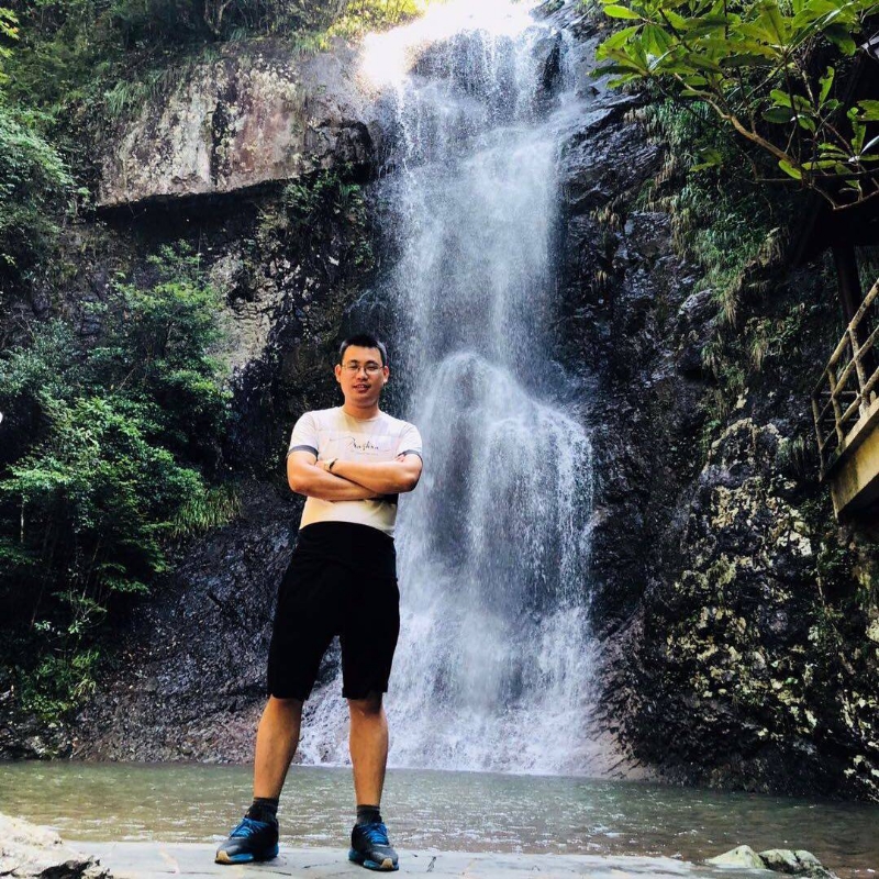 宁静致远的第一张照片--驻马店相亲服务中心