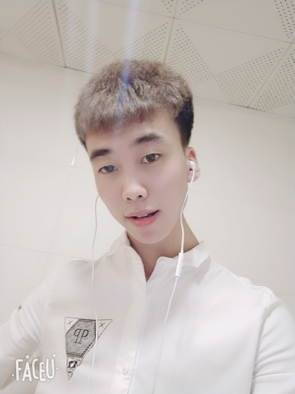 晚枫的第三张照片--驻马店相亲服务中心