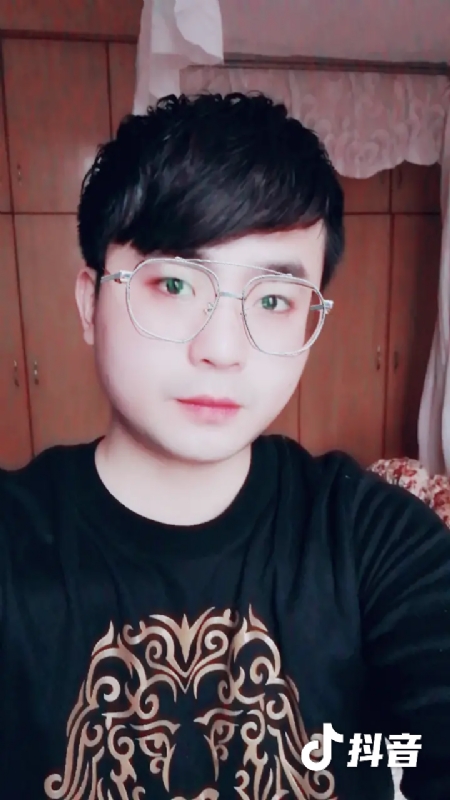 哎呦哥哥的第二张照片--驻马店相亲服务中心