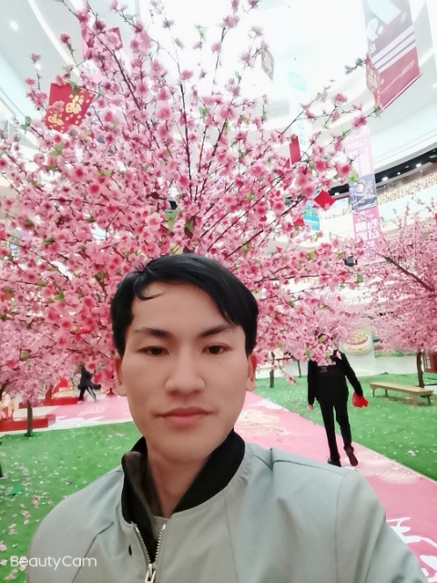 单身一人的第一张照片--驻马店相亲服务中心