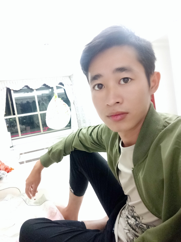 风中飞沙的第一张照片--驻马店相亲服务中心