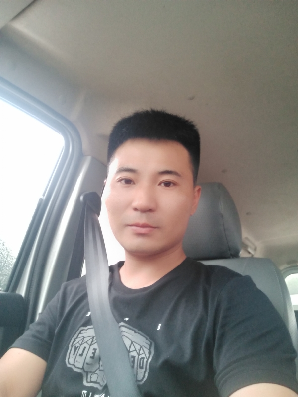 等风也等你的第一张照片--驻马店相亲服务中心