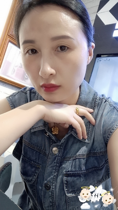 桃子的第三张照片--驻马店相亲服务中心