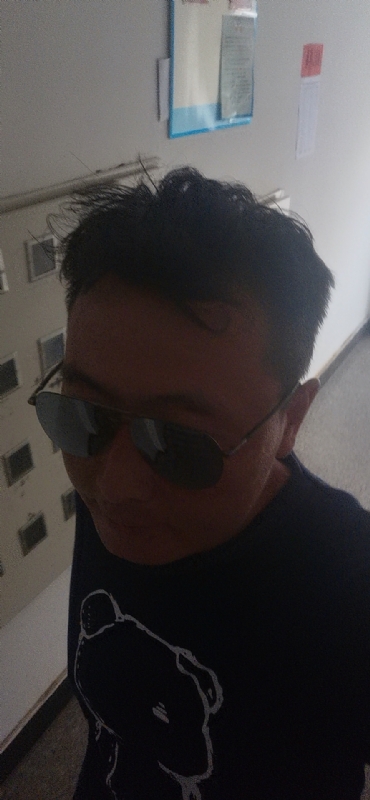 长腿欧巴的第一张照片--驻马店相亲服务中心