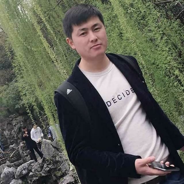 王誉翔的第一张照片--驻马店相亲服务中心