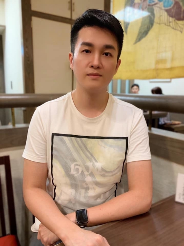 岁月流逝的第二张照片--驻马店相亲服务中心