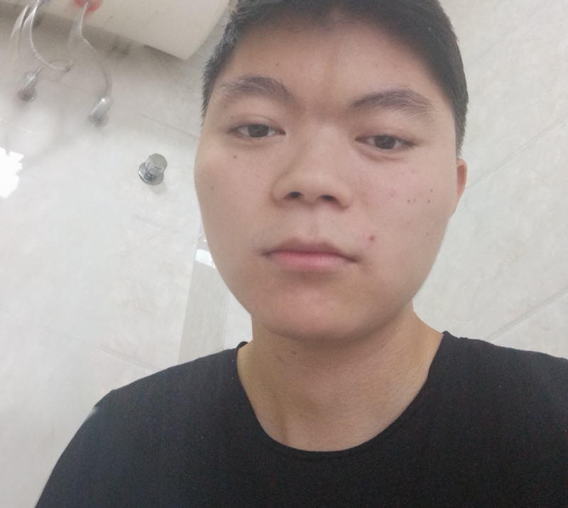 秦洋的第三张照片--驻马店相亲服务中心