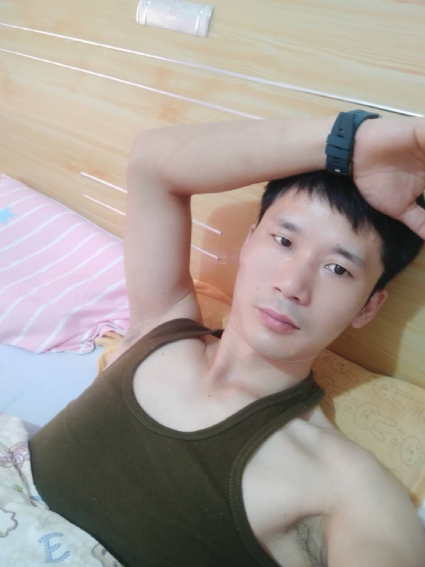 平凡之路的第一张照片--驻马店相亲服务中心