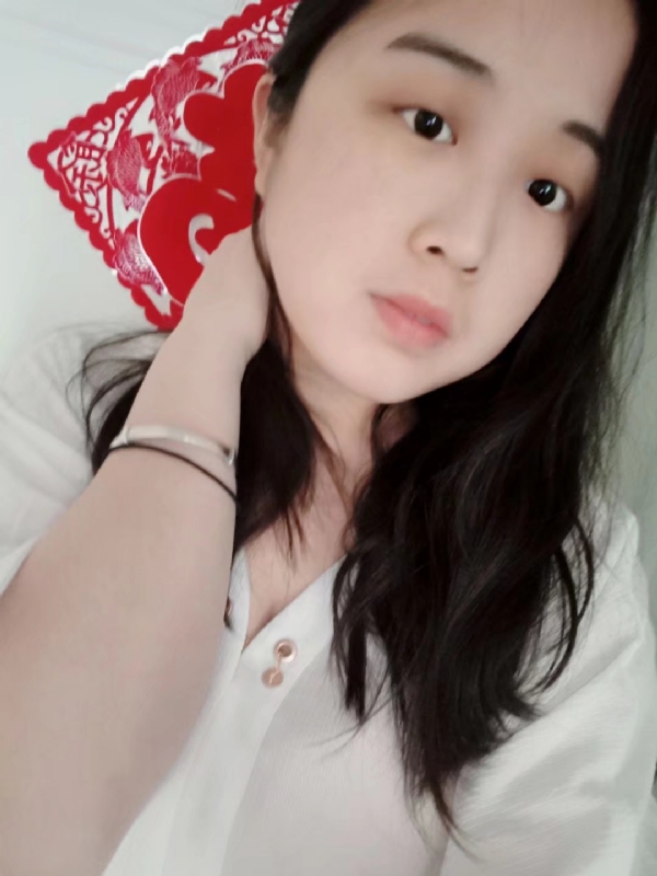 百合的第一张照片--驻马店相亲服务中心