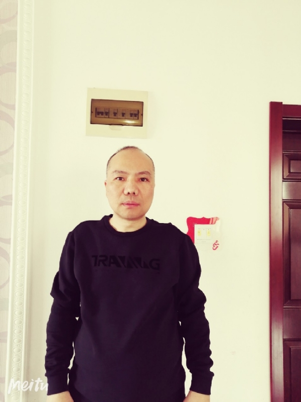 酒香四溢的第三张照片--驻马店相亲服务中心