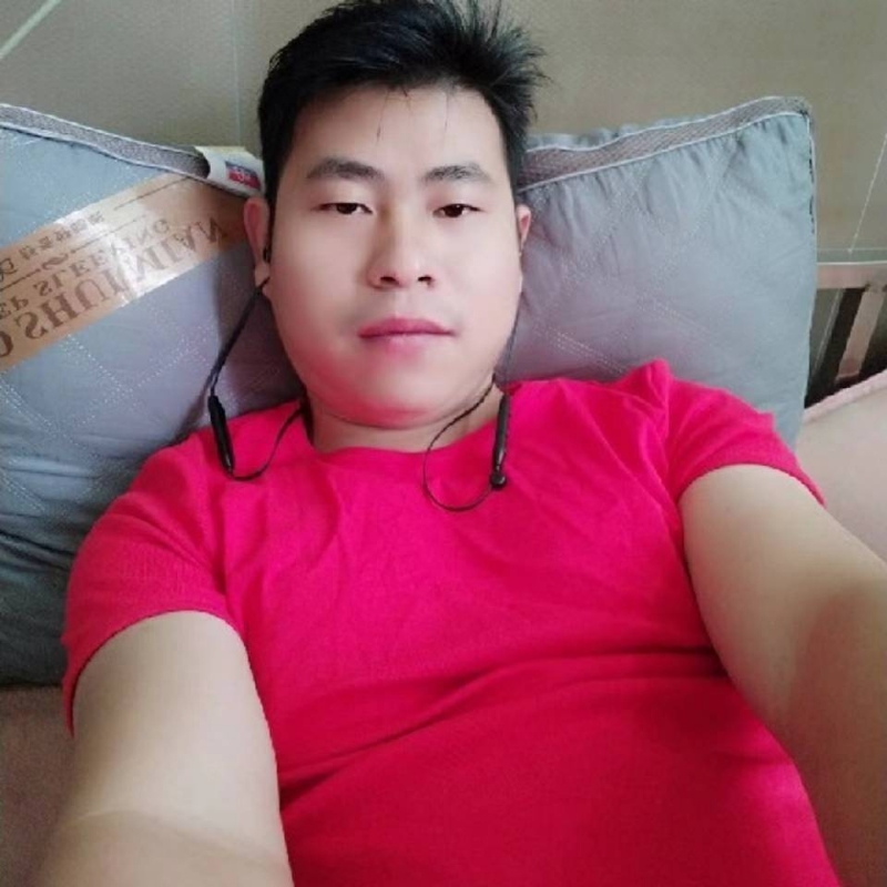 李强的第一张照片--驻马店相亲服务中心
