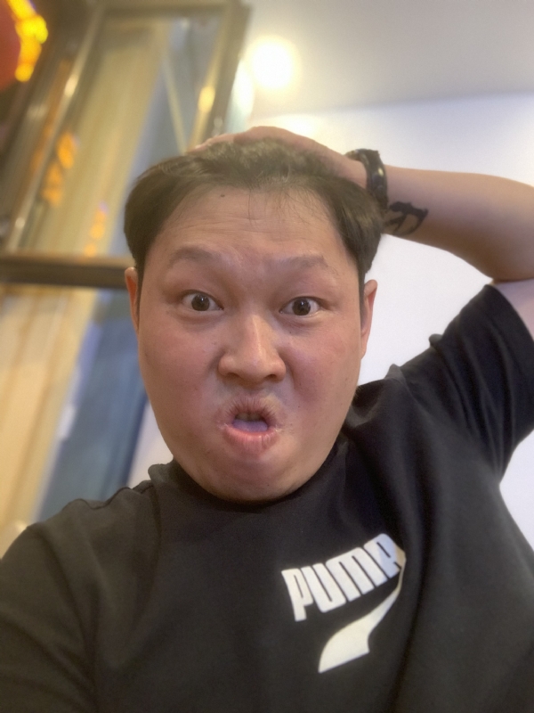 飞飞的第一张照片--驻马店相亲服务中心