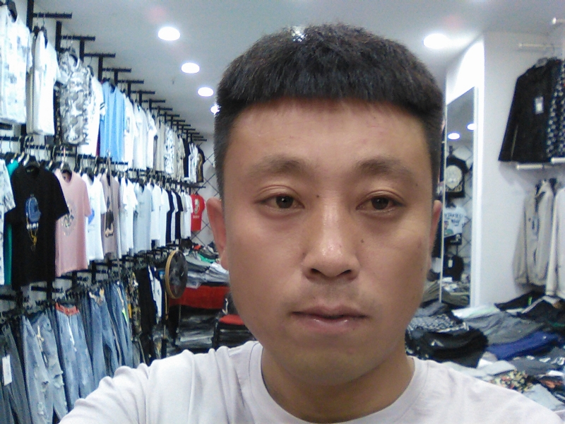 冰冷的心的第二张照片--驻马店相亲服务中心