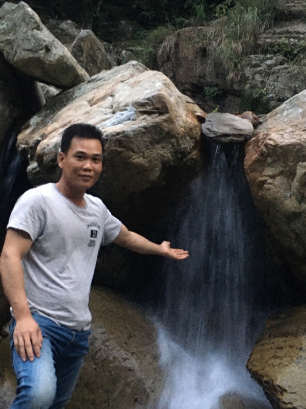 Luang少的第三张照片--驻马店相亲服务中心