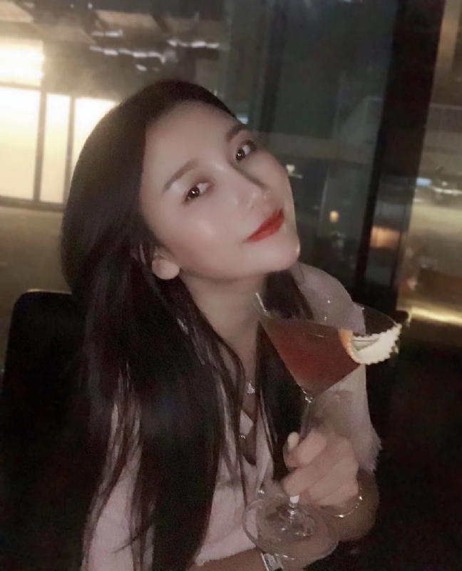 嫣然的第一张照片--驻马店相亲服务中心