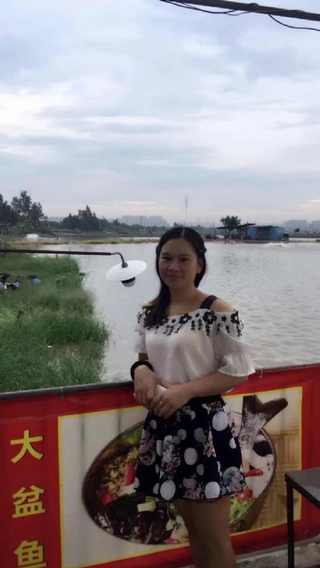 莹莹的第一张照片--驻马店相亲服务中心