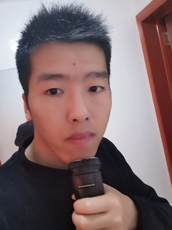 军哥的第一张照片--驻马店相亲服务中心