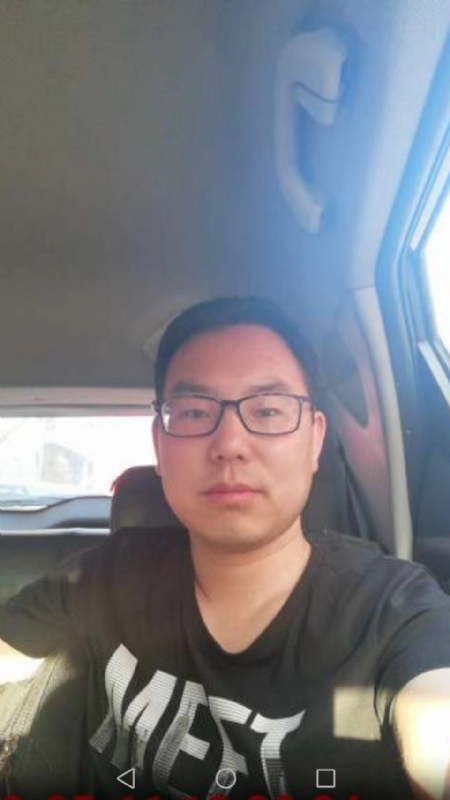 小哥的第一张照片--驻马店相亲服务中心