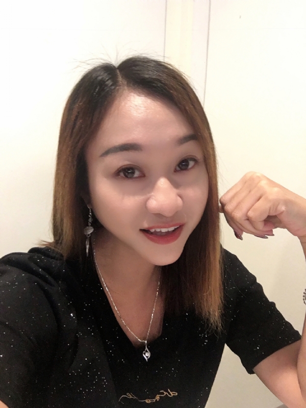 小蜜蜂??的第一张照片--驻马店相亲服务中心