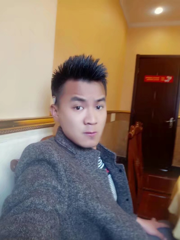 只为等你的第三张照片--驻马店相亲服务中心