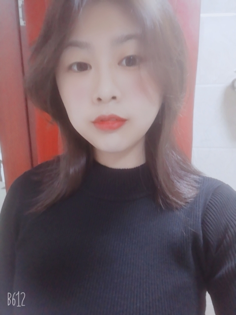 香菜的第一张照片--驻马店相亲服务中心