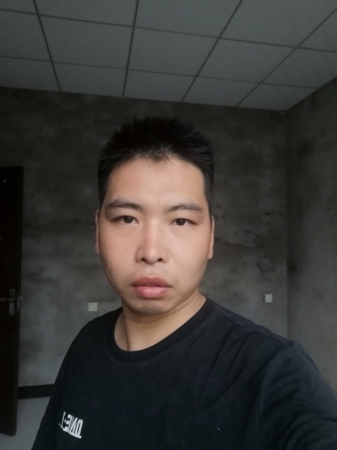 李益波的第一张照片--驻马店相亲服务中心