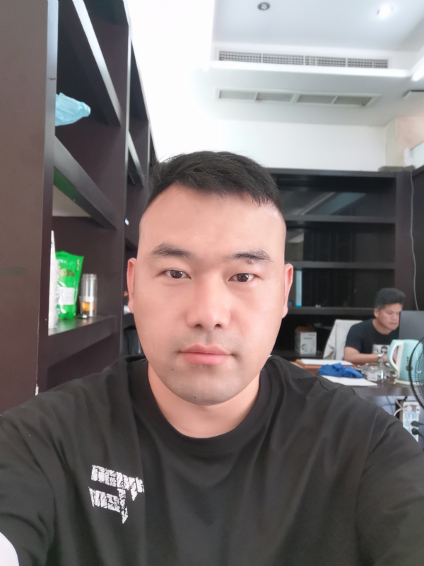 香菇稻草人的第三张照片--驻马店相亲服务中心