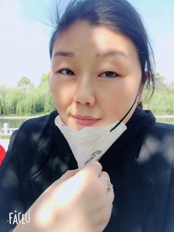 花开半夏的第一张照片--驻马店相亲服务中心