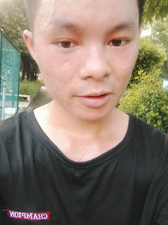 楠呐的第二张照片--驻马店相亲服务中心