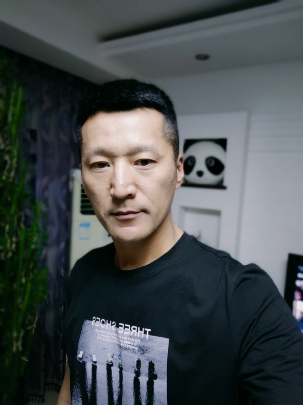 庆柏的第一张照片--驻马店相亲服务中心